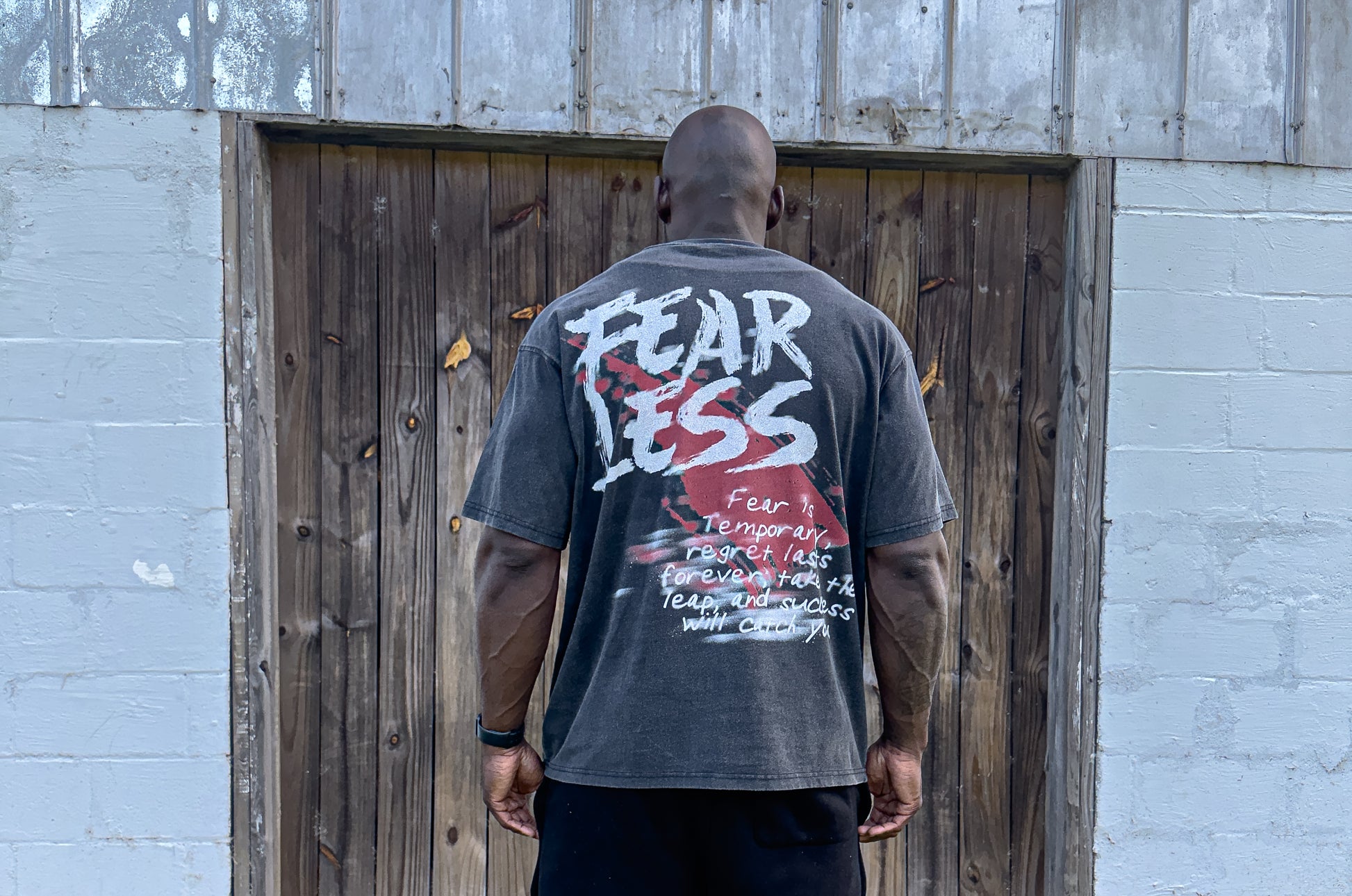 FEAR LESS BATTLE SMOKE BLACK TEE